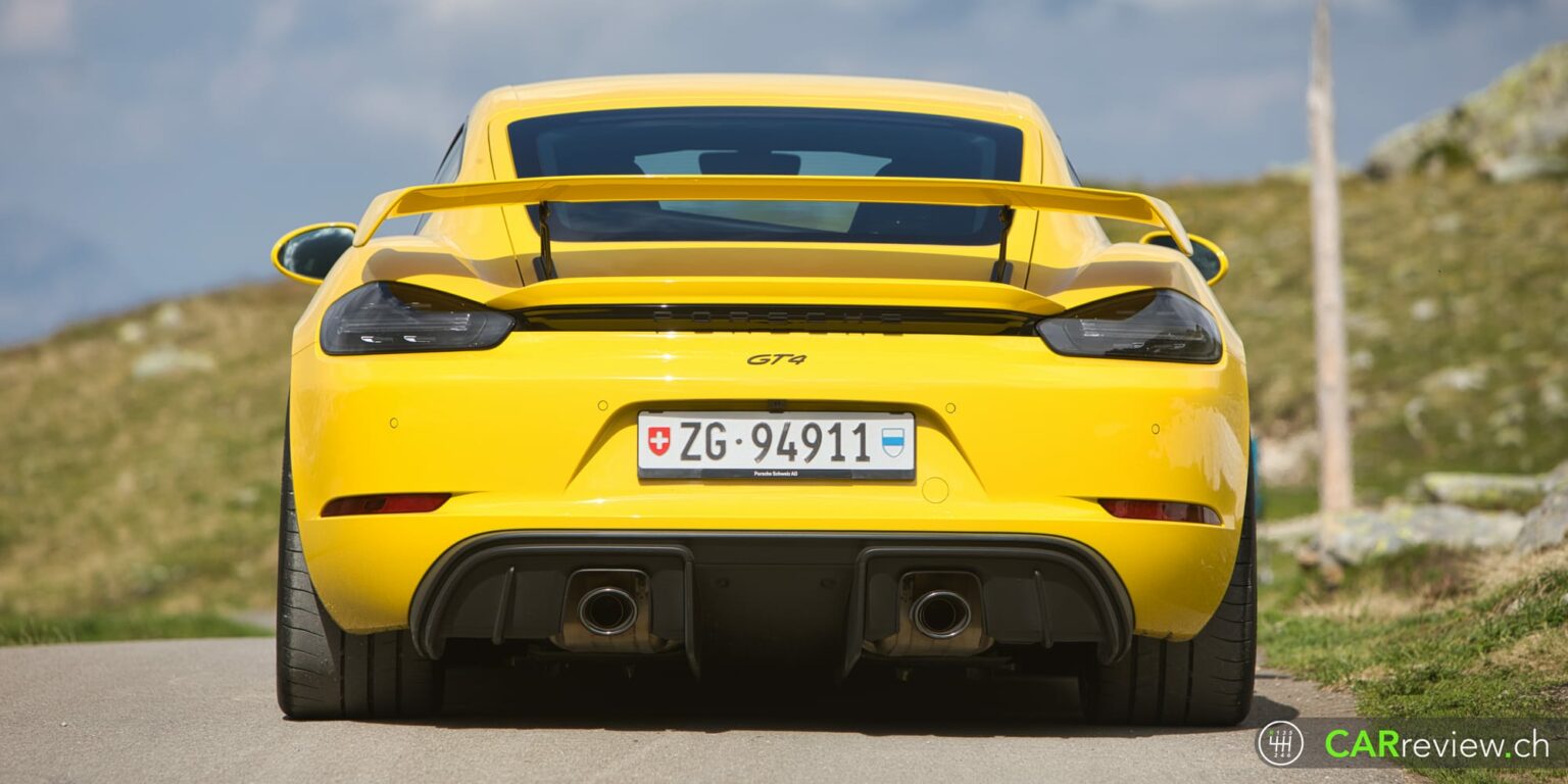 Essai Porsche 718 Cayman GT4