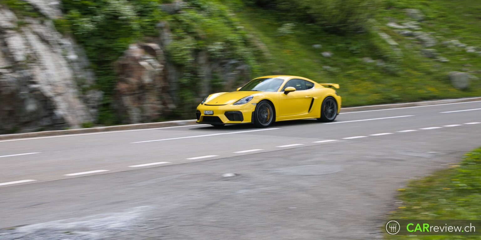 Essai Porsche 718 Cayman GT4