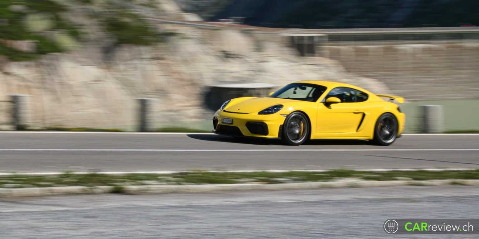 Essai Porsche 718 Cayman GT4