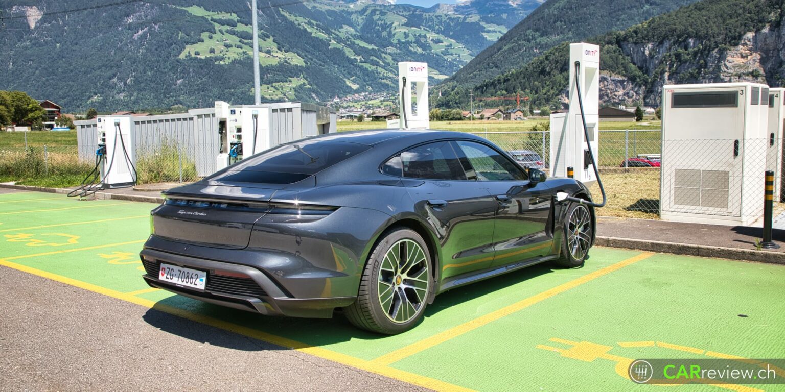 Essai Porsche Taycan Turbo