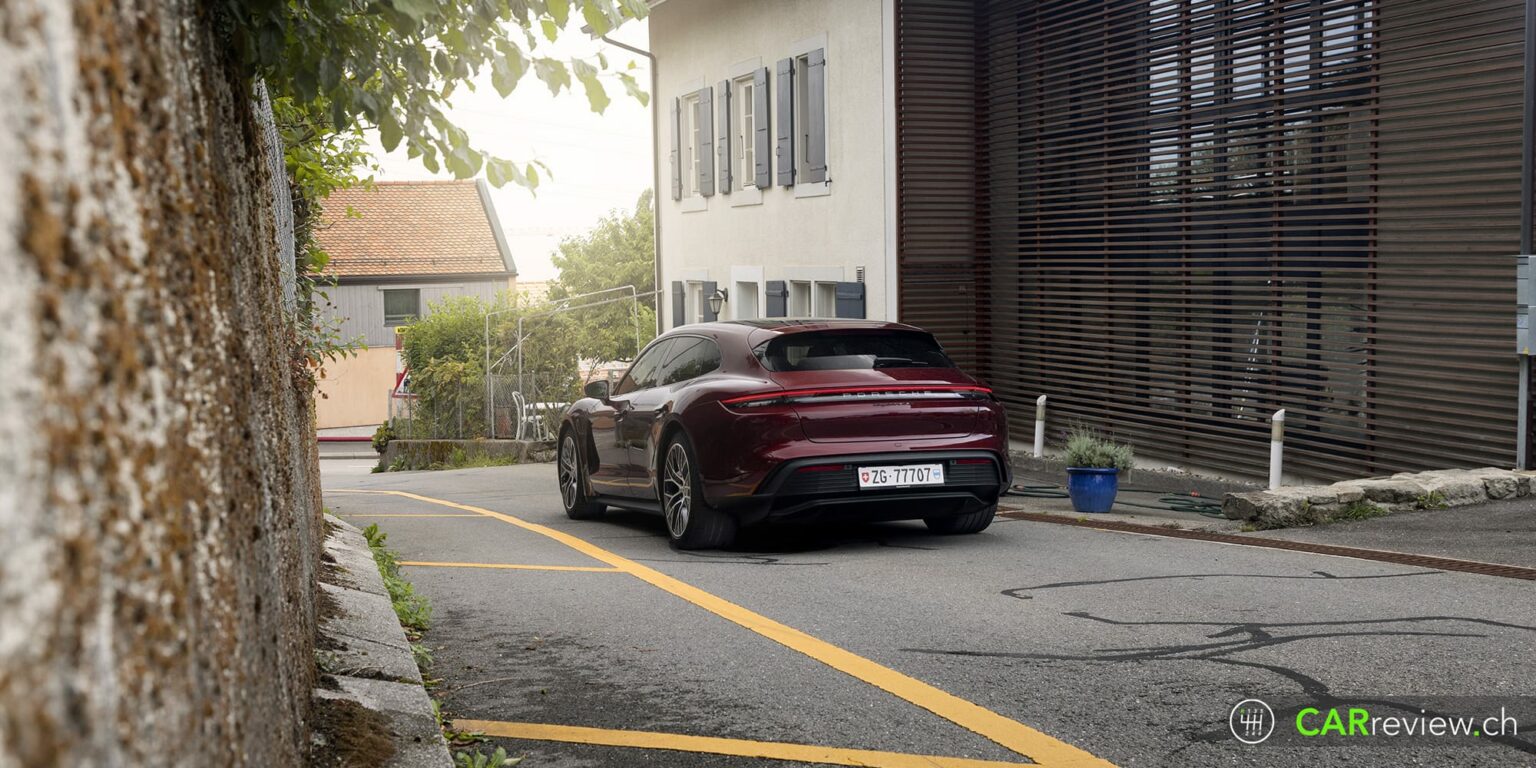 Essai Porsche Taycan 4S Sport Turismo