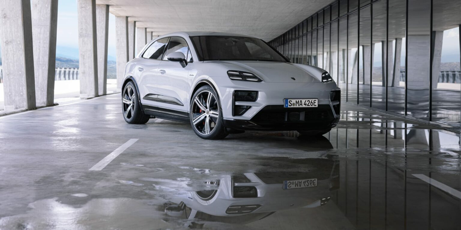 Porsche Macan Turbo Electric