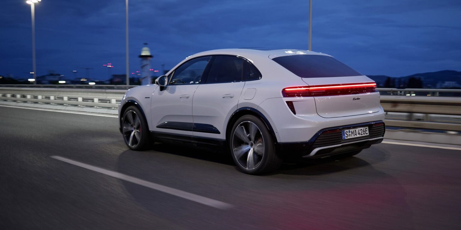 Porsche Macan Turbo Electric