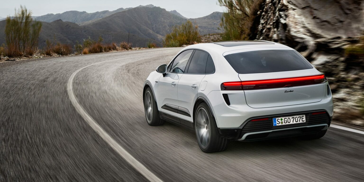 Porsche Macan Turbo Electric